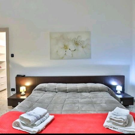 Casa Vacanza Arcangeli Salerno Bagian luar foto