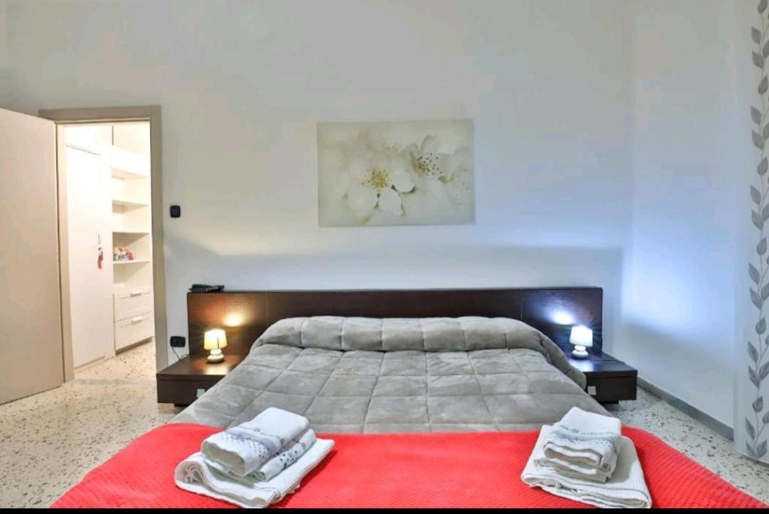 Casa Vacanza Arcangeli Salerno Bagian luar foto
