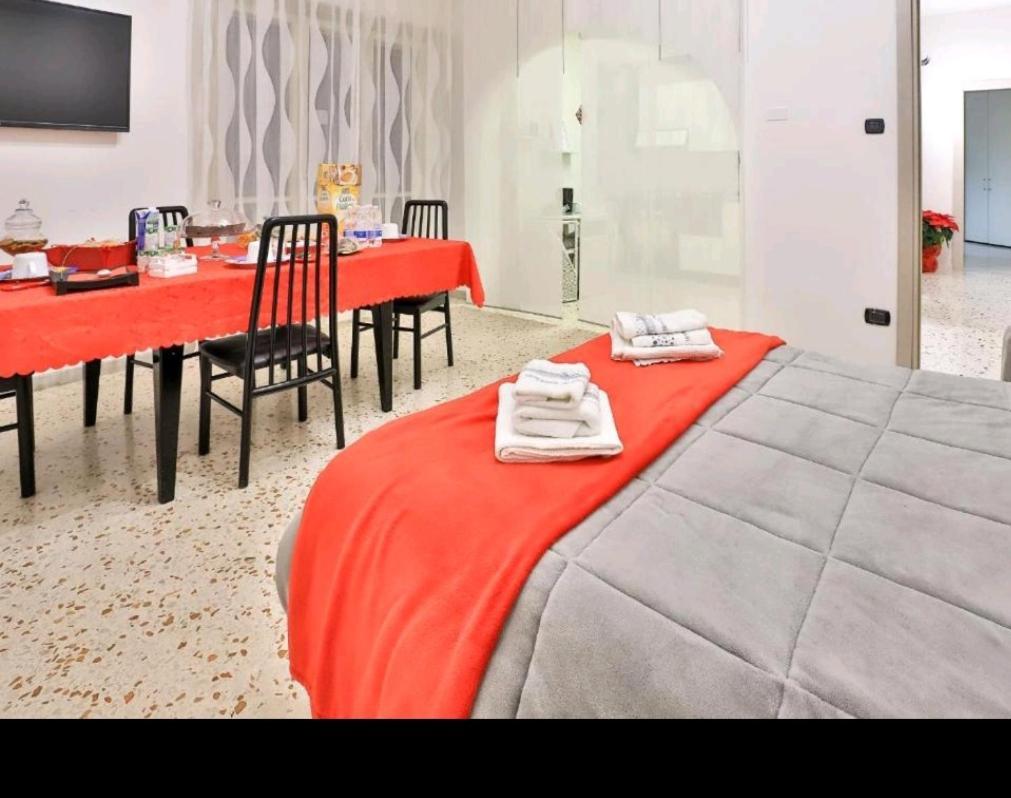 Casa Vacanza Arcangeli Salerno Bagian luar foto